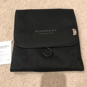 Burberry wash/travel bag